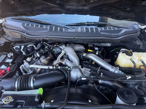 Used 2021 Ford F250 Platinum w/ FX4 Off-Road Package image 52