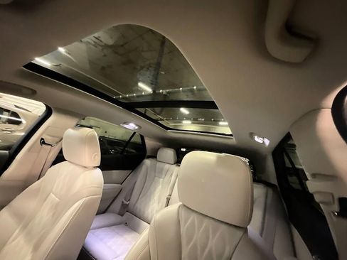 Used 2023 Buick Envision Avenir image 28