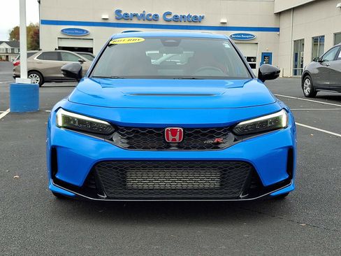 Used 2024 Honda Civic Type R image 2