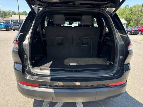 Used 2021 Jeep Grand Cherokee L Laredo AWD/4WD image 21