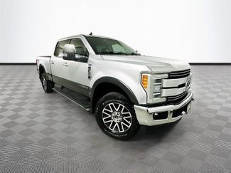 Used 2019 Ford F350 Lariat w/ Lariat Ultimate Package AWD/4WD video 1