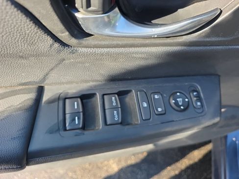 Used 2024 Honda CR-V EX image 12