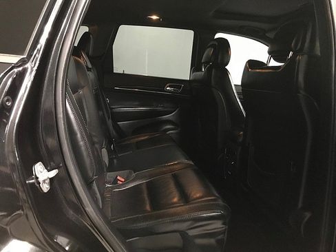 Used 2015 Jeep Grand Cherokee Limited image 19