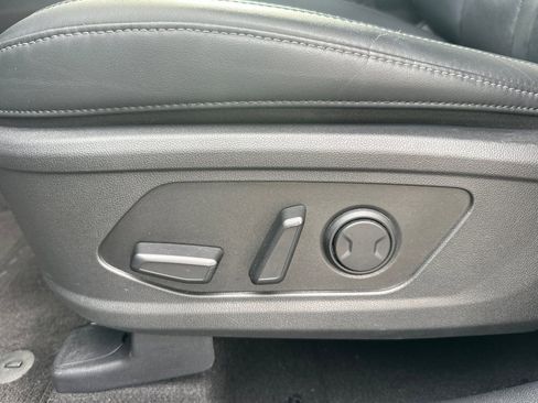 Certified 2023 Kia Sorento EX AWD/4WD image 14