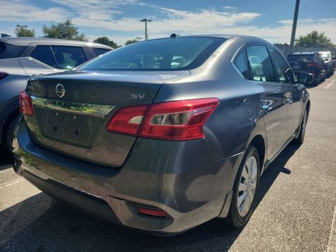 Used 2016 Nissan Sentra SV FWD image 3