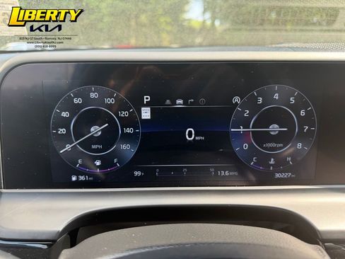 Used 2024 Kia Seltos S AWD/4WD image 13