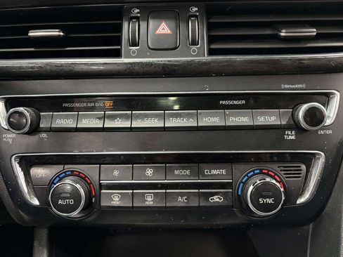 Used 2019 Kia Optima S w/ S Panoramic Sunroof Package image 26