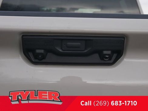 New 2026 Chevrolet Silverado 2500 Custom w/ Custom Value Package image 17