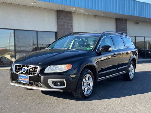 Used 2010 Volvo XC70 3.2 image 2