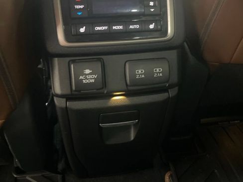Used 2022 Subaru Ascent Touring w/ Popular Package #2A AWD/4WD image 21