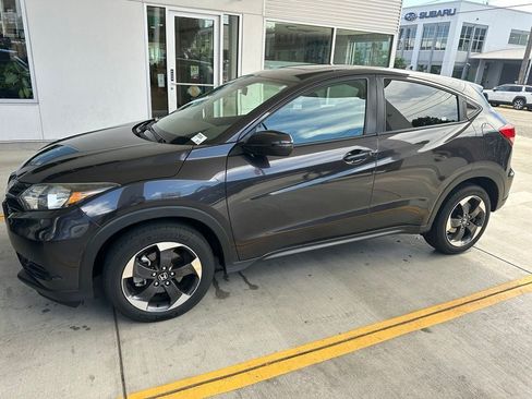 Used 2018 Honda HR-V EX image 3