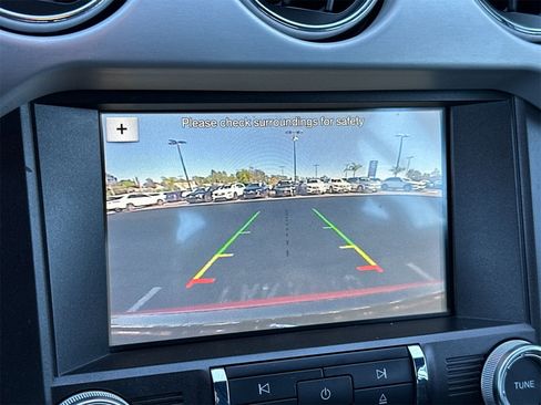 Used 2016 Ford Mustang Premium image 20