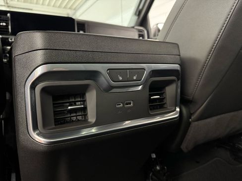 Used 2024 GMC Sierra 1500 SLT w/ SLT Premium Plus Package image 36