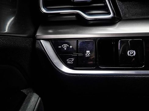 Used 2025 Kia Sportage EX w/ Premium Package FWD image 31