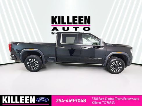 Used 2024 GMC Sierra 2500 Denali Ultimate AWD/4WD image 9
