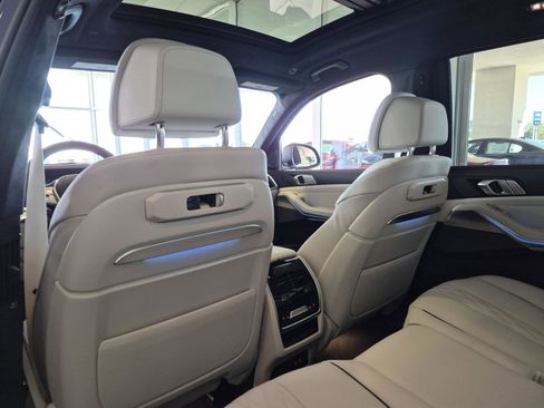 New 2026 BMW X7 xDrive40i image 27