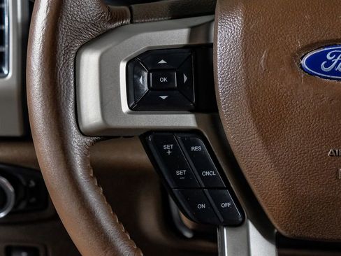 Used 2022 Ford F350 King Ranch image 17