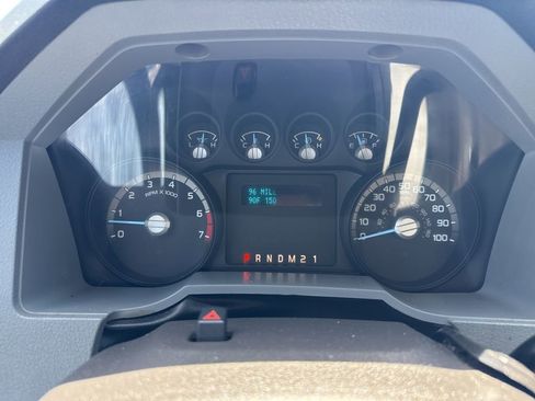 Used 2013 Ford F250 XL RWD image 12