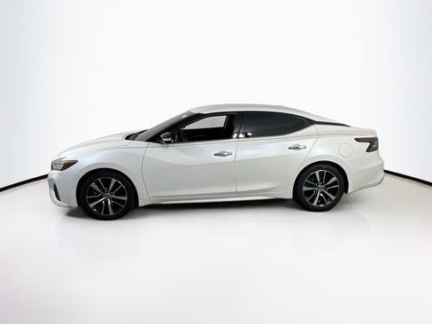 Used 2023 Nissan Maxima SV w/ Floor Mat Group image 8