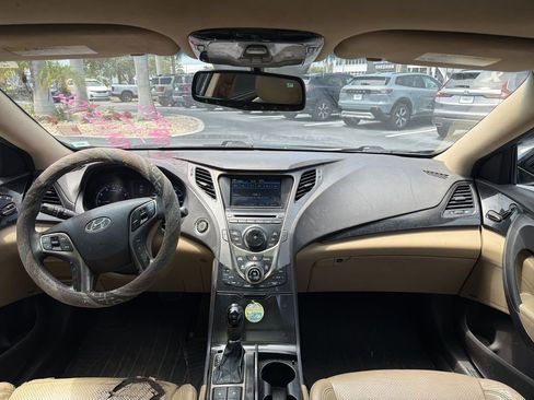 Used 2013 Hyundai Azera w/ Technology Pkg FWD image 10