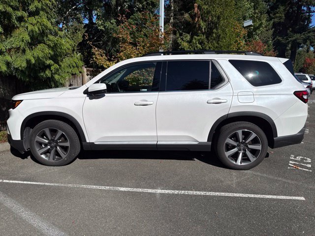 Certified 2024 Honda Pilot Elite image 5