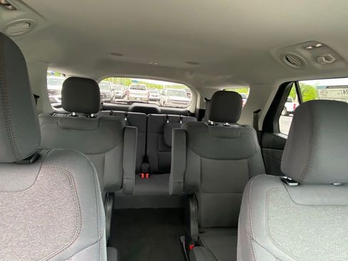 New 2026 Ford Explorer Active image 28