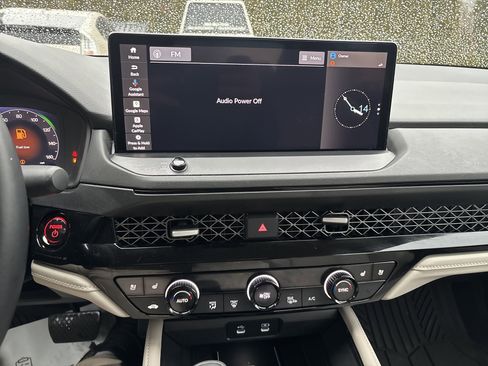 Used 2023 Honda Accord Touring image 18