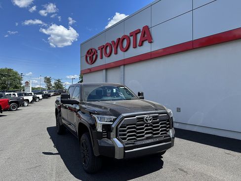 New 2026 Toyota Tundra Platinum AWD/4WD image 1