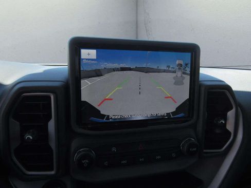 Used 2023 Ford Bronco Sport Outer Banks w/ Tech Package AWD/4WD image 19