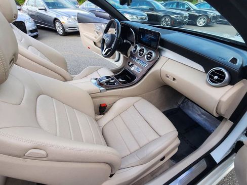 Used 2023 Mercedes-Benz C 300 4MATIC Cabriolet image 14