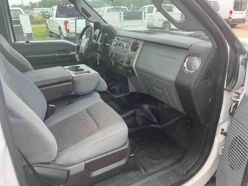 Used 2013 Ford F350 XLT w/ Ambulance Preparation Pkg image 11