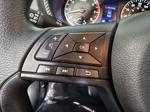 Certified 2024 Nissan Sentra S image 26