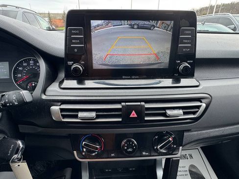 Used 2021 Kia Seltos LX AWD/4WD image 12