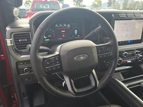 Used 2024 Ford F250 Platinum image 10