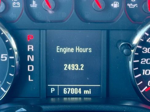 Used 2018 Chevrolet Silverado 1500 Custom w/ Trailering Package image 25