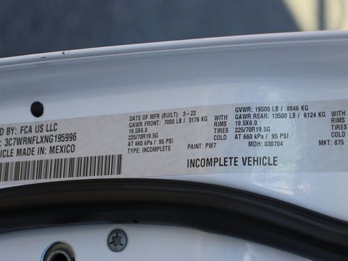 Used 2022 RAM 5500 Tradesman w/ Chrome Appearance Group image 48