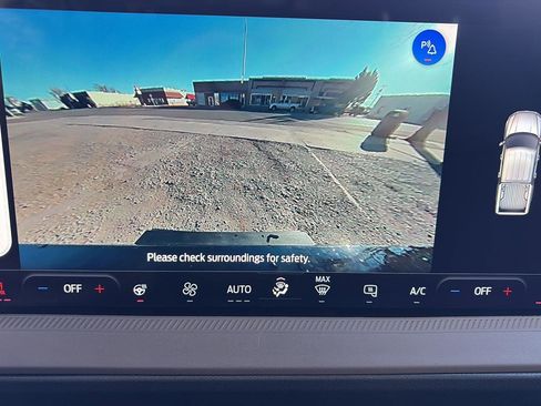 New 2026 Ford Maverick Lariat w/ Black Appearance Package image 22