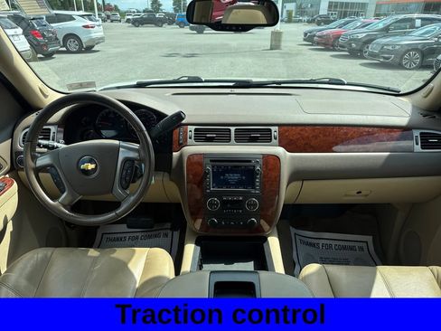 Used 2011 Chevrolet Suburban LT AWD/4WD image 11