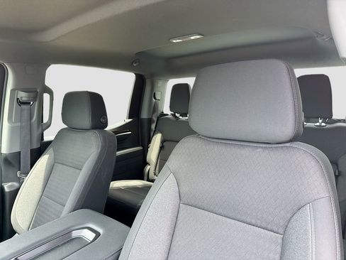 Used 2024 GMC Sierra 1500 Elevation image 12