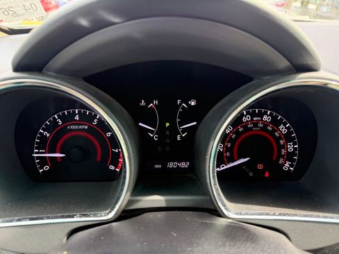 Used 2013 Toyota Highlander Limited FWD image 17