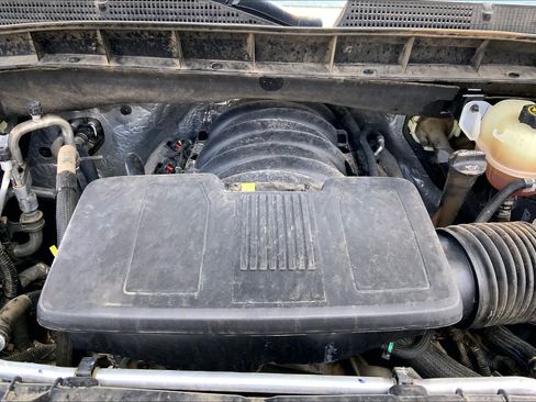 Used 2022 GMC Sierra 1500 SLT AWD/4WD image 32