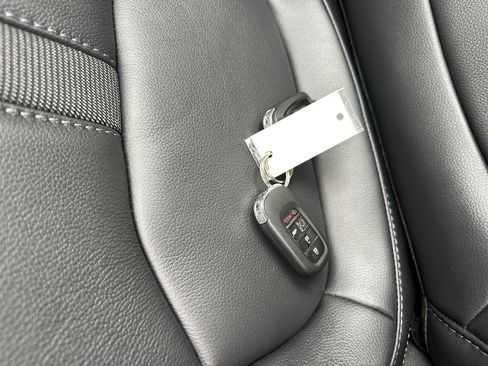 Used 2026 Honda Pilot EX-L image 20