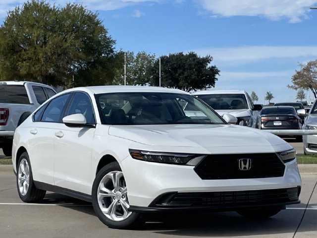 New 2026 Honda Accord LX image 2