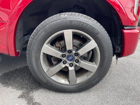 Used 2015 Ford F150 Lariat w/ Equipment Group 502A Luxury image 17