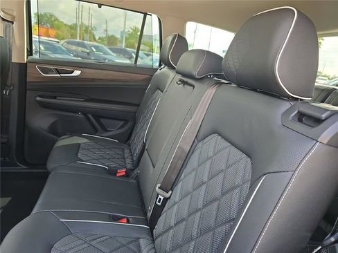 New 2026 Volkswagen Atlas SEL Premium R-Line AWD/4WD image 15