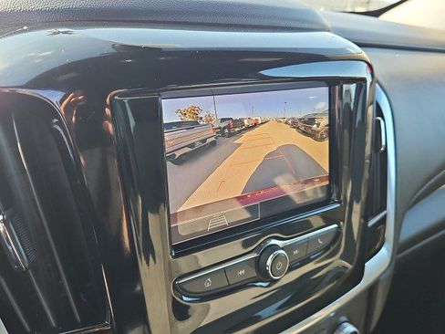 Used 2023 Chevrolet Traverse LT w/ LPO, Cargo Package FWD image 14