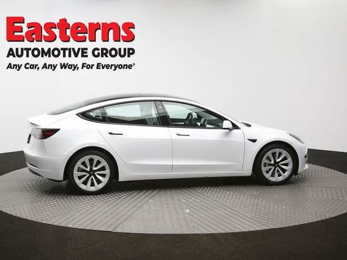 Used 2023 Tesla Model 3 Standard Range image 41