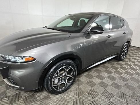 Used 2024 Alfa Romeo Tonale Ti w/ Active Assist Package AWD/4WD image 7