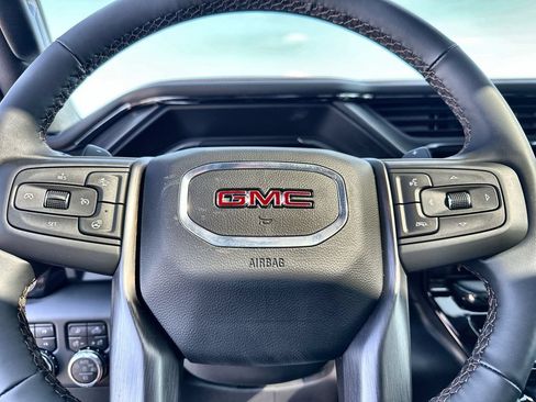 New 2026 GMC Sierra 1500 AT4 w/ AT4 Premium Package AWD/4WD image 33