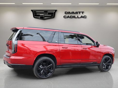 Certified 2026 Cadillac Escalade ESV Platinum Sport w/ LPO, Floor Liner Package AWD/4WD image 5